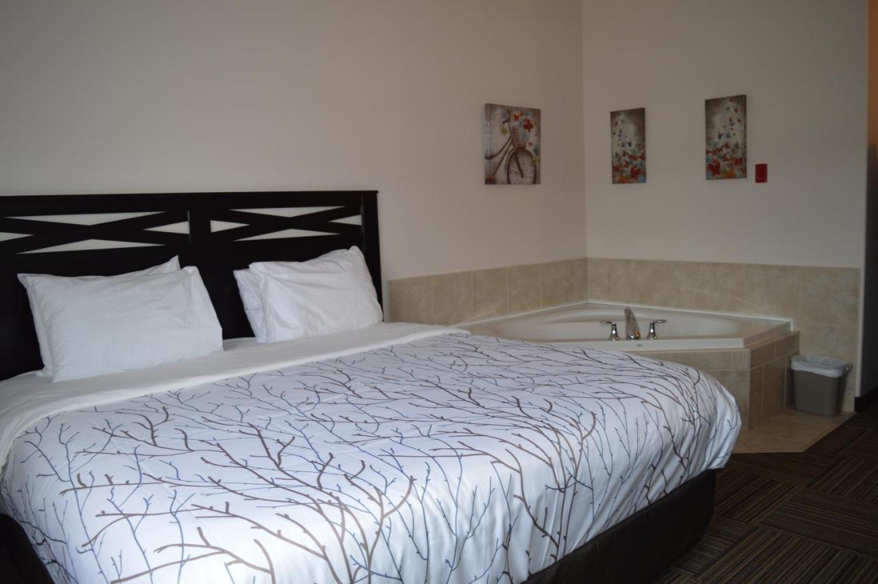 Auberge Macdonald Guest Inn Iroquois Falls Zewnętrze zdjęcie